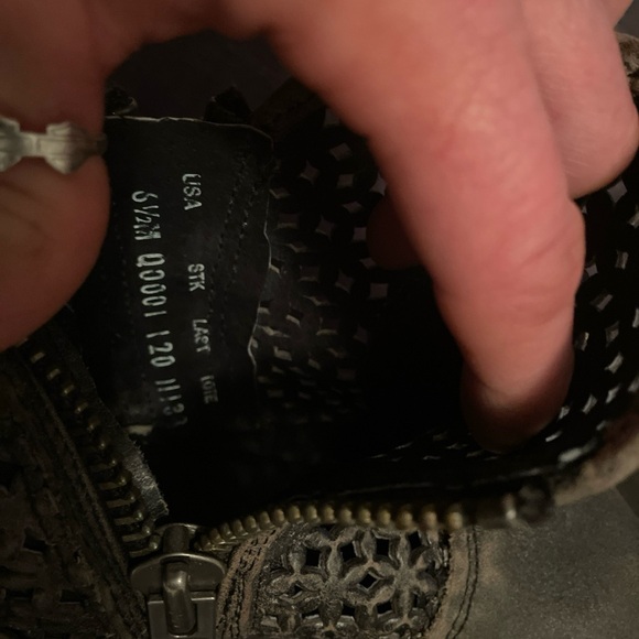 Size 6 1/2 Corral booties. Charcoal in color - Picture 2 of 4